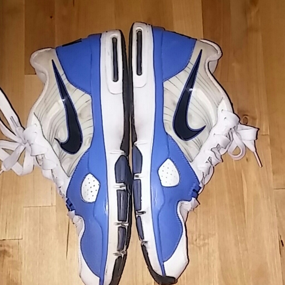 Nike